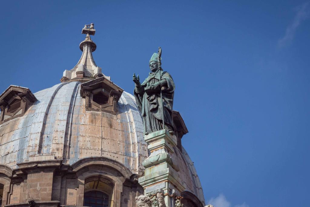 La Cattedrale Bed & Breakfast Naples Exterior photo